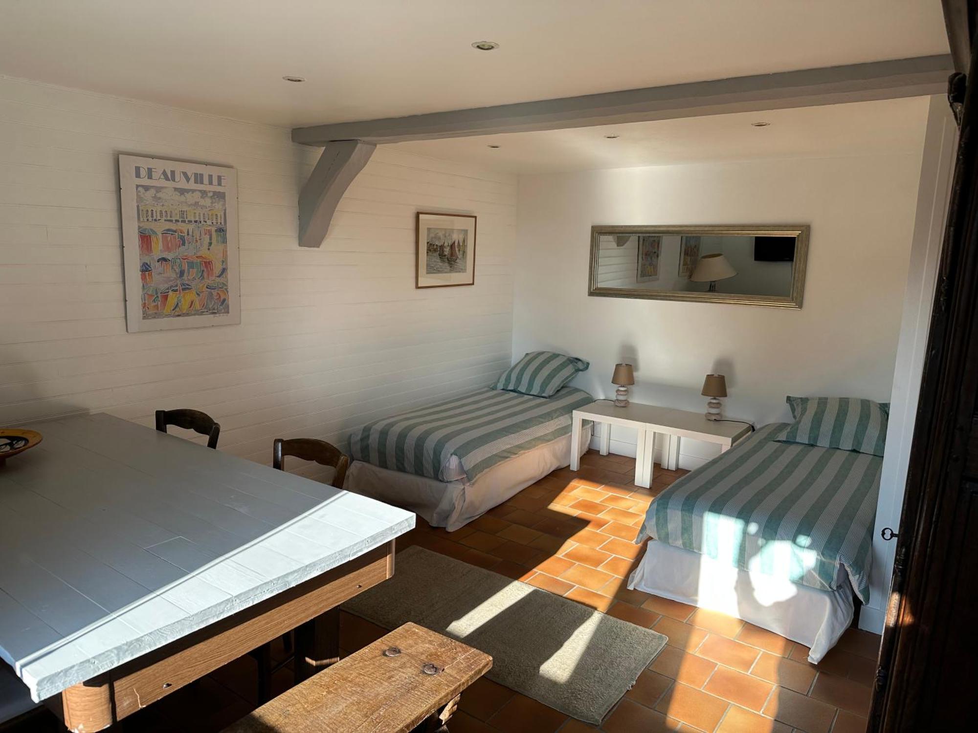 Bener'Inn Une Maison 3 Chambres 125 M2 Ou Une Maison 2 Chambres 50 M2 Ou Les 2 Maisons Bénerville-sur-Mer Zimmer foto