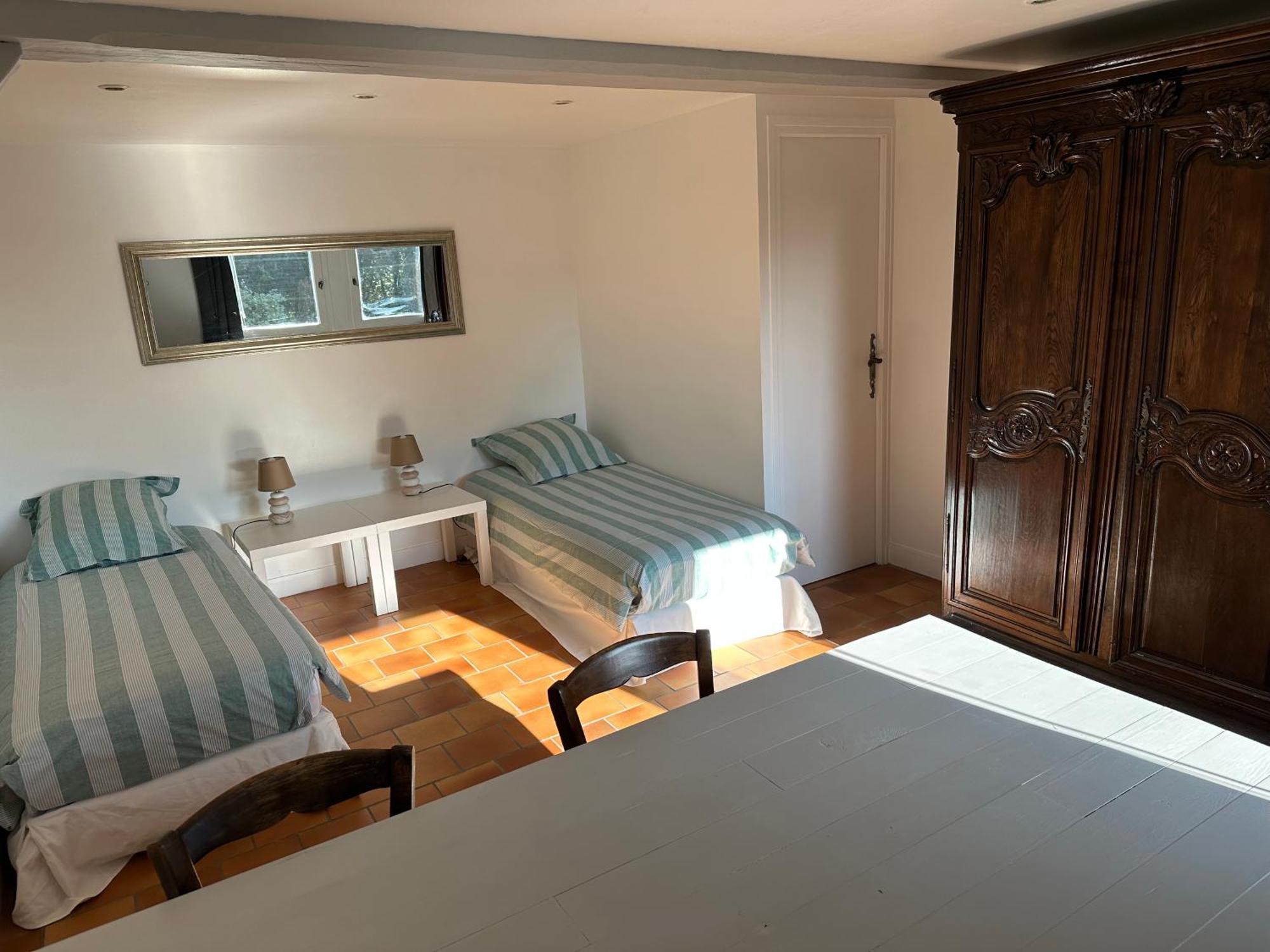 Bener'Inn Une Maison 3 Chambres 125 M2 Ou Une Maison 2 Chambres 50 M2 Ou Les 2 Maisons Bénerville-sur-Mer Zimmer foto